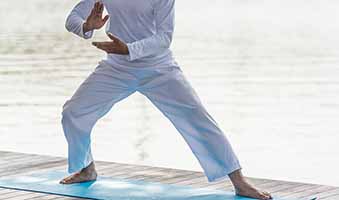 Posturas de taichí para todos los niveles - Apréndete