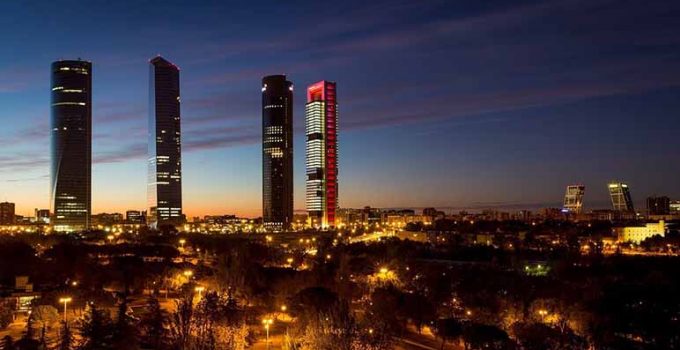 Descubre cuáles son los 8 mejores bares de Madrid